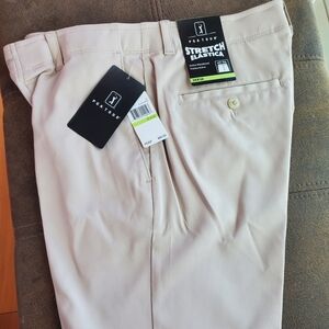 Mens Golf Pant PGA Tour Stretch, size 30x32, tan, moisture wicking.